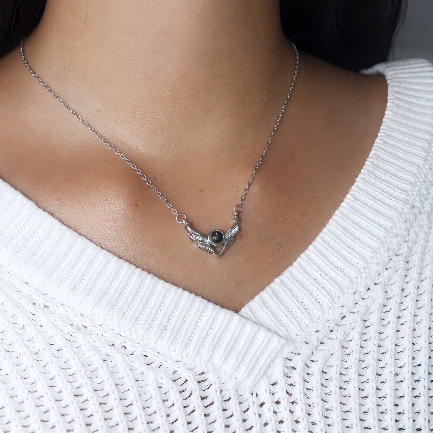 Crystal Angel Wings Projection Necklace