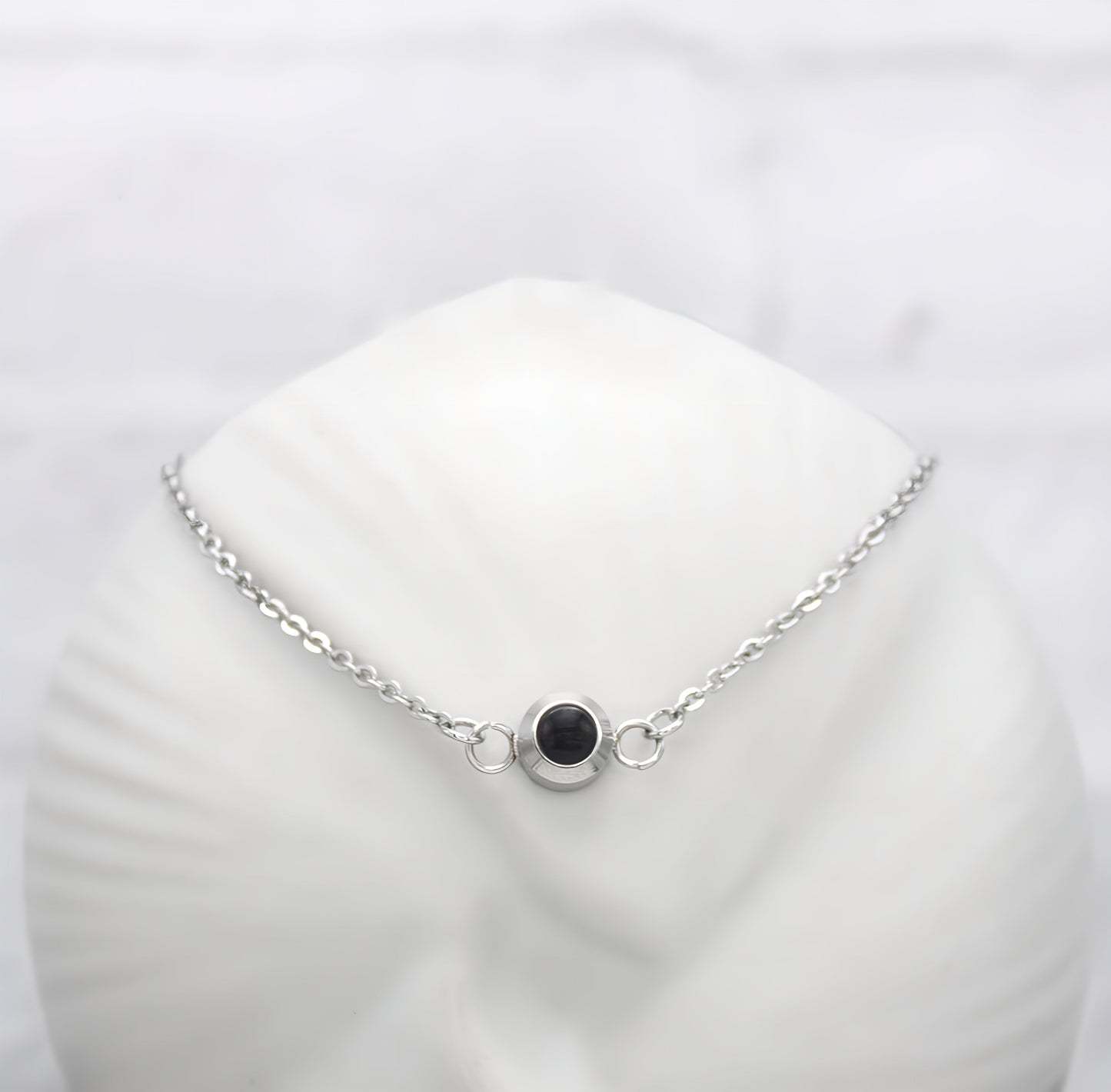 Minimalist Chain Projection Adjustable Bracelet