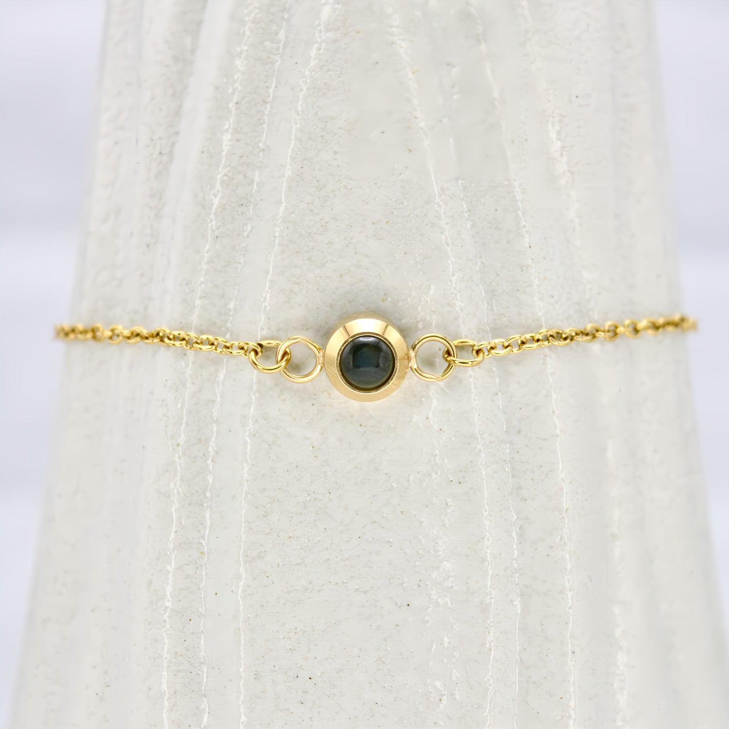 Minimalist Chain Projection Adjustable Bracelet