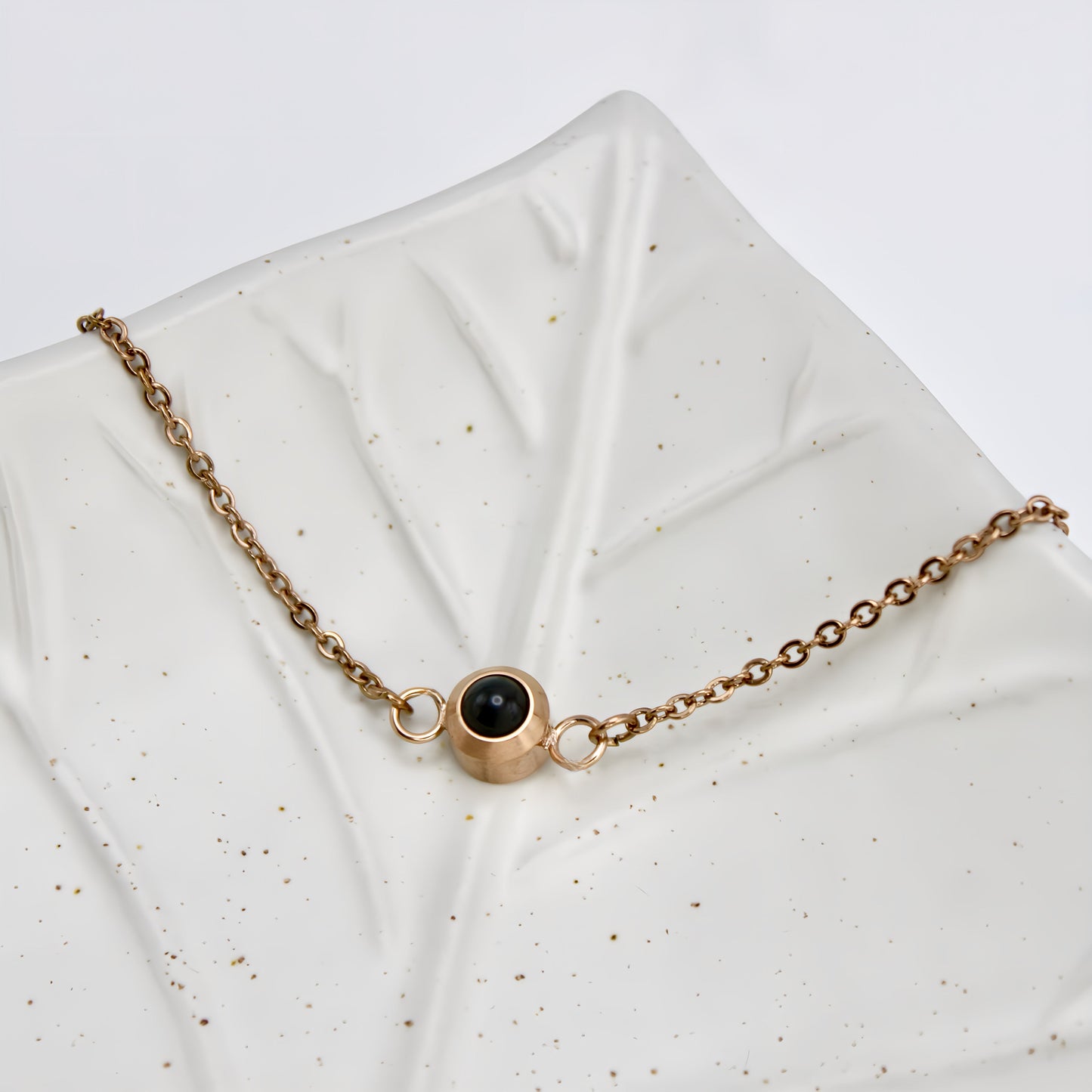 Minimalist Chain Projection Adjustable Bracelet