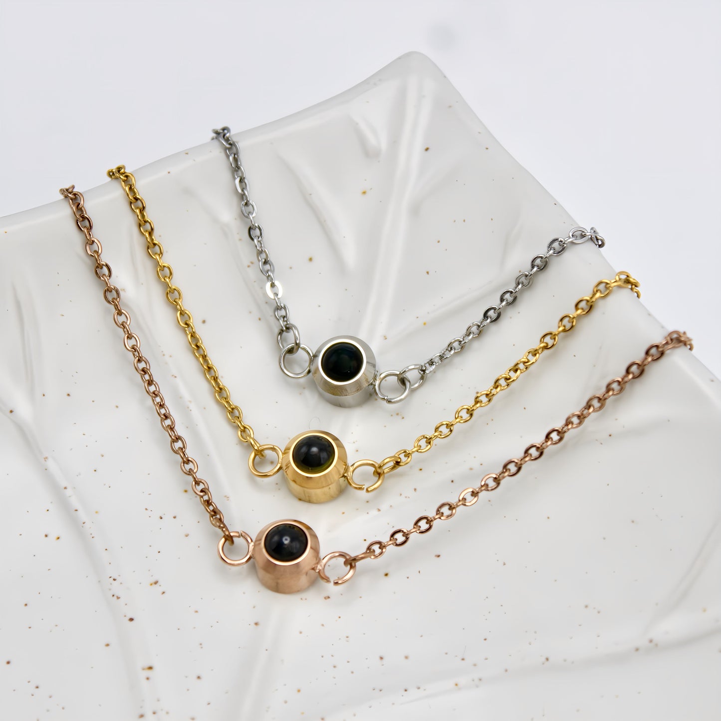 Minimalist Chain Projection Adjustable Bracelet