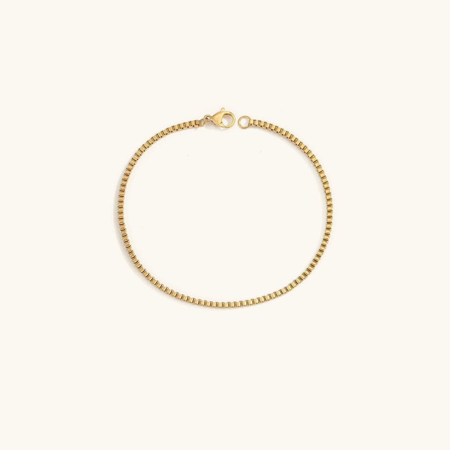 Vera - Gold Colored Chain Bracelet