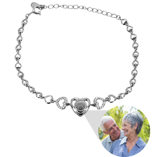 Luxe Diamond Heart Projection Bracelet