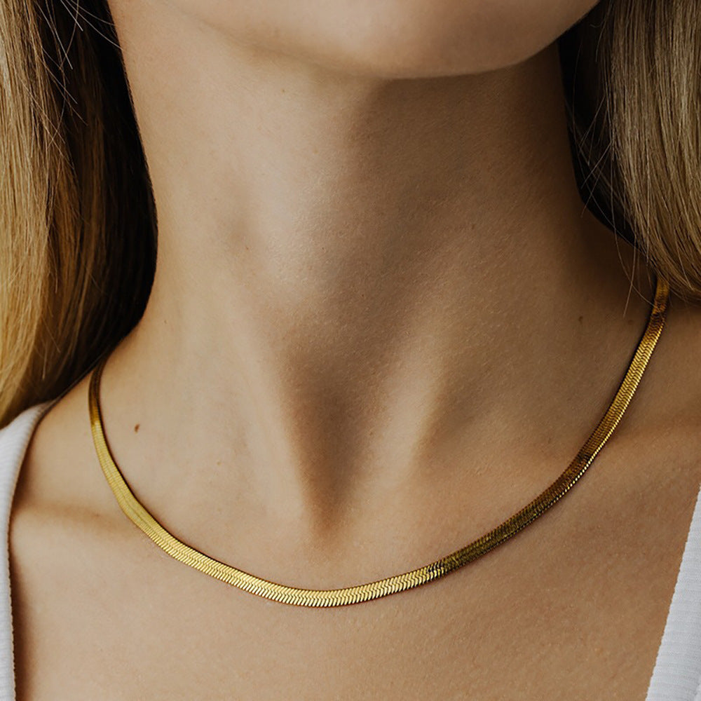 Emma - Bold Herringbone Necklace