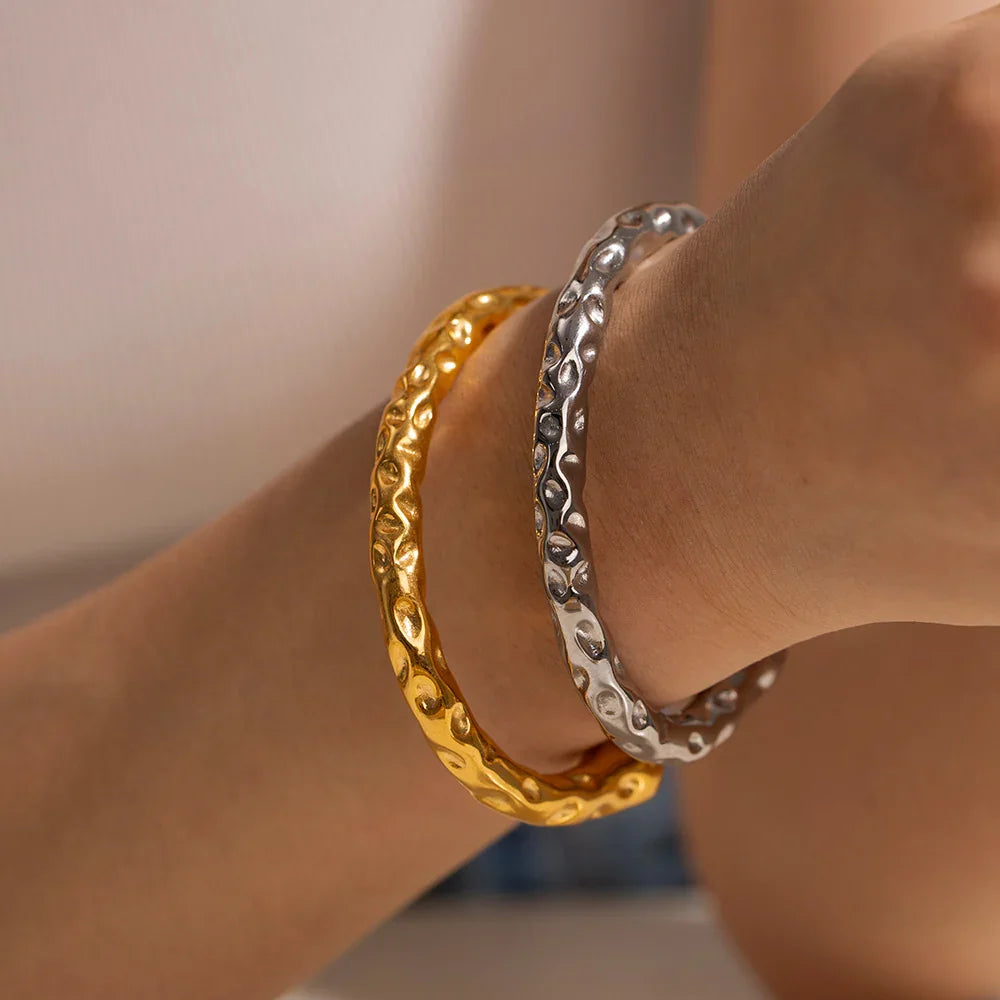 Frida - Hammered Texture Bracelet