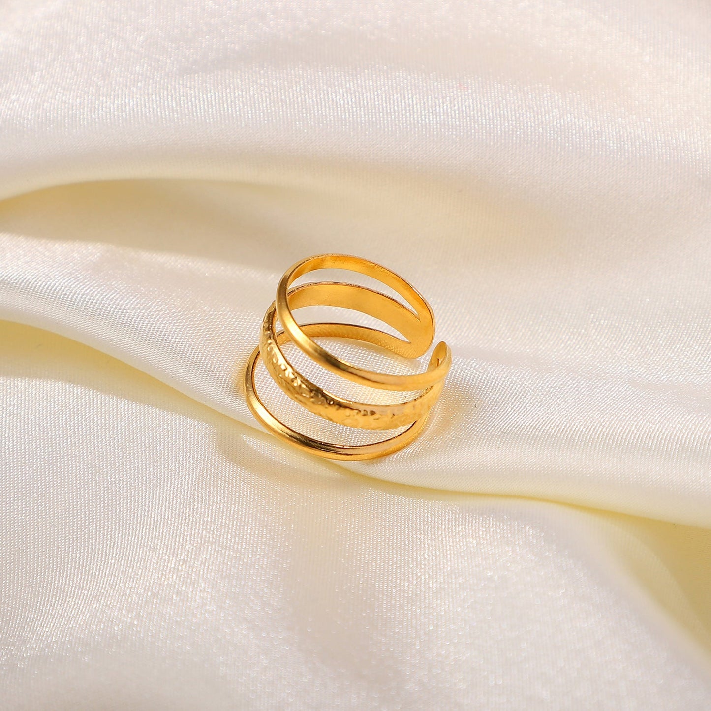 Esme - Layered Gold Ring