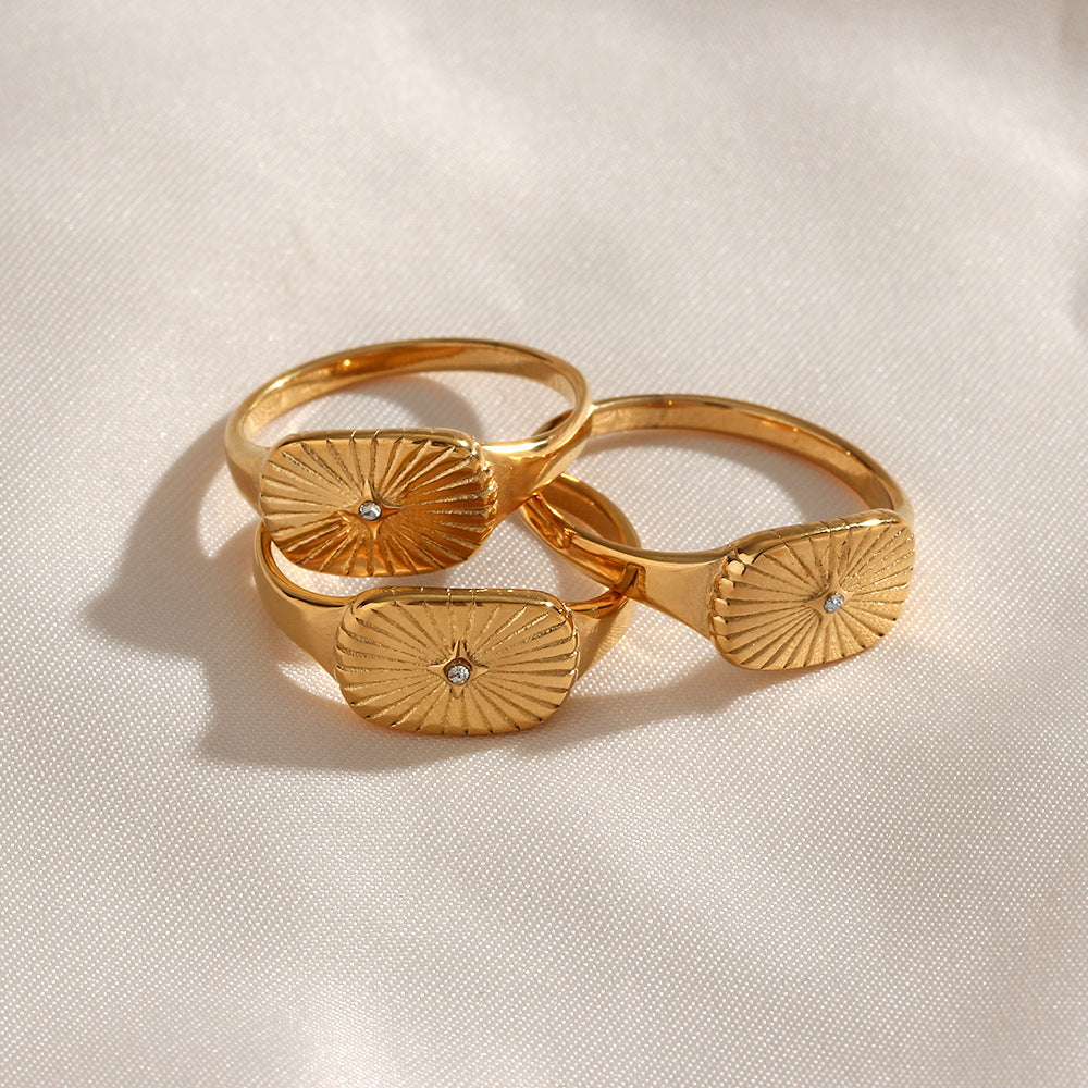 Alina - Gold Sun Ring