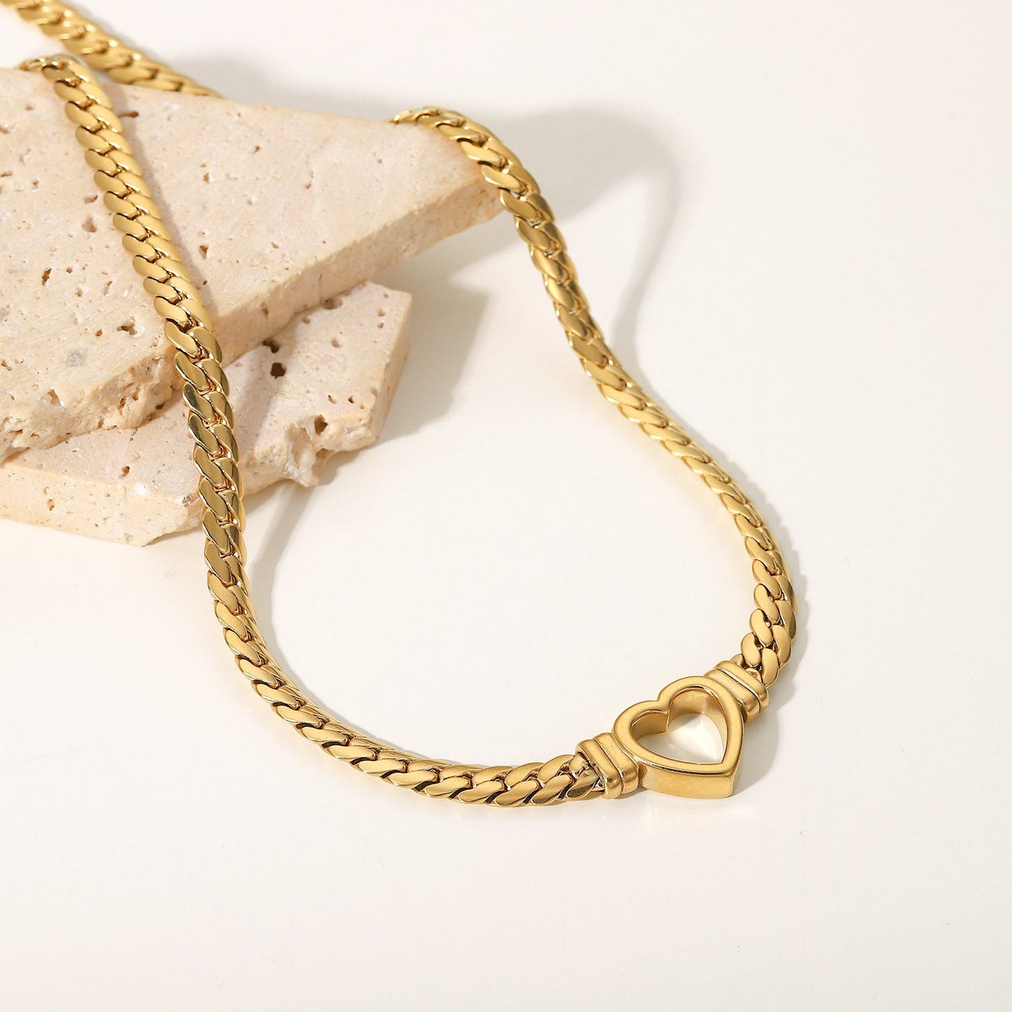 Abigail - Heart Choker