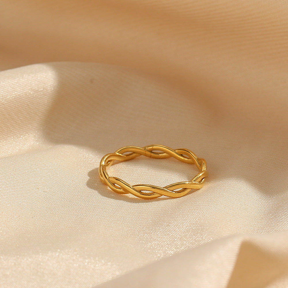 Gianna - Twisted Gold Ring