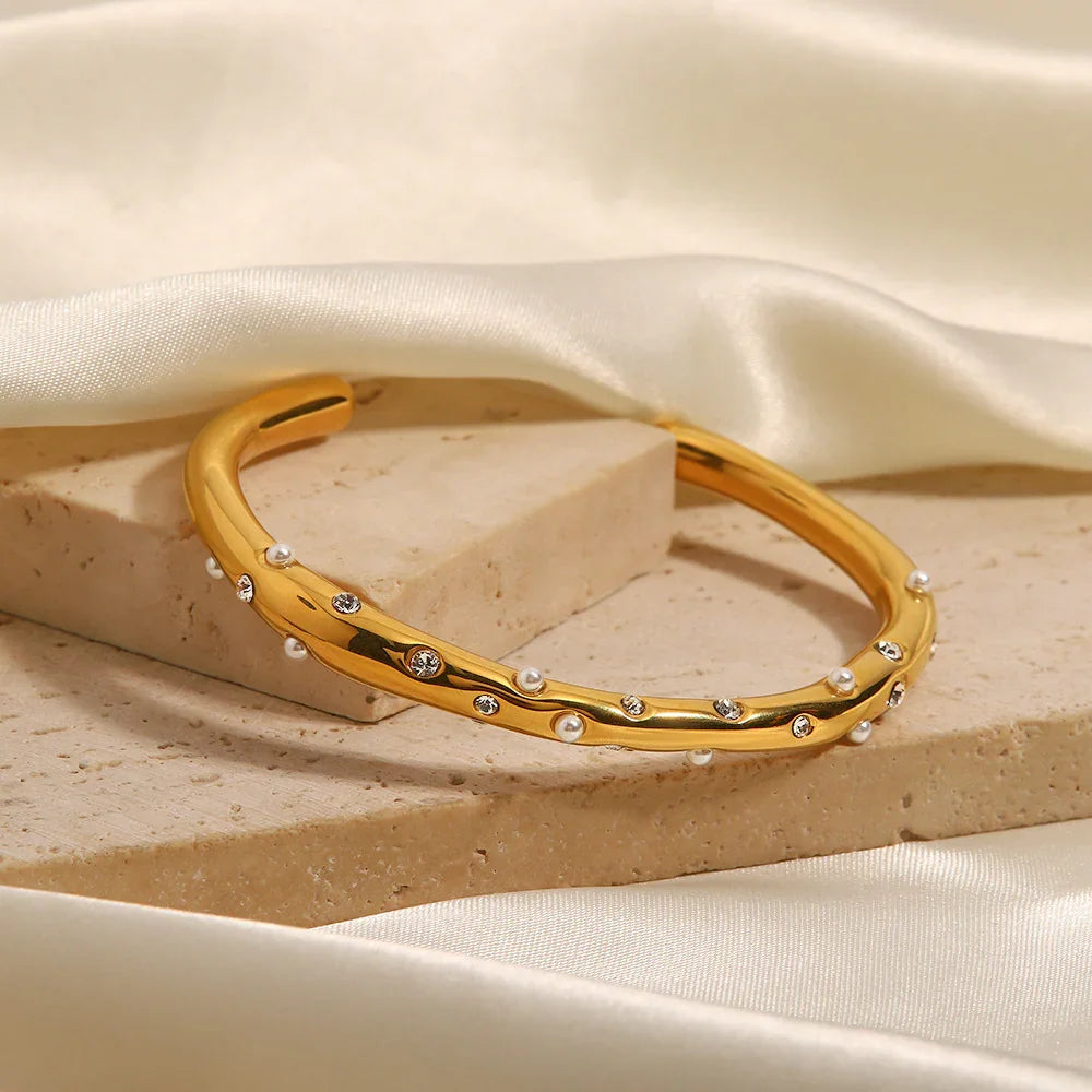 Corisande - Gold Gem Bangle