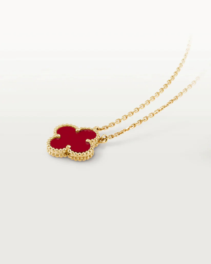 Cathy - Clover Pendant
