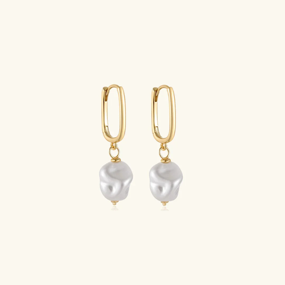 Leanne - Freshwater Pearl Earrings