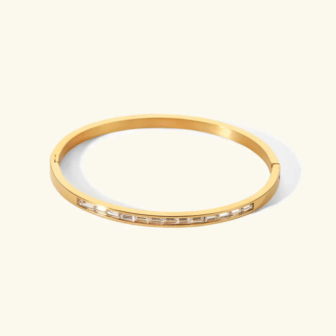 Orla - Gold Diamond Bangle