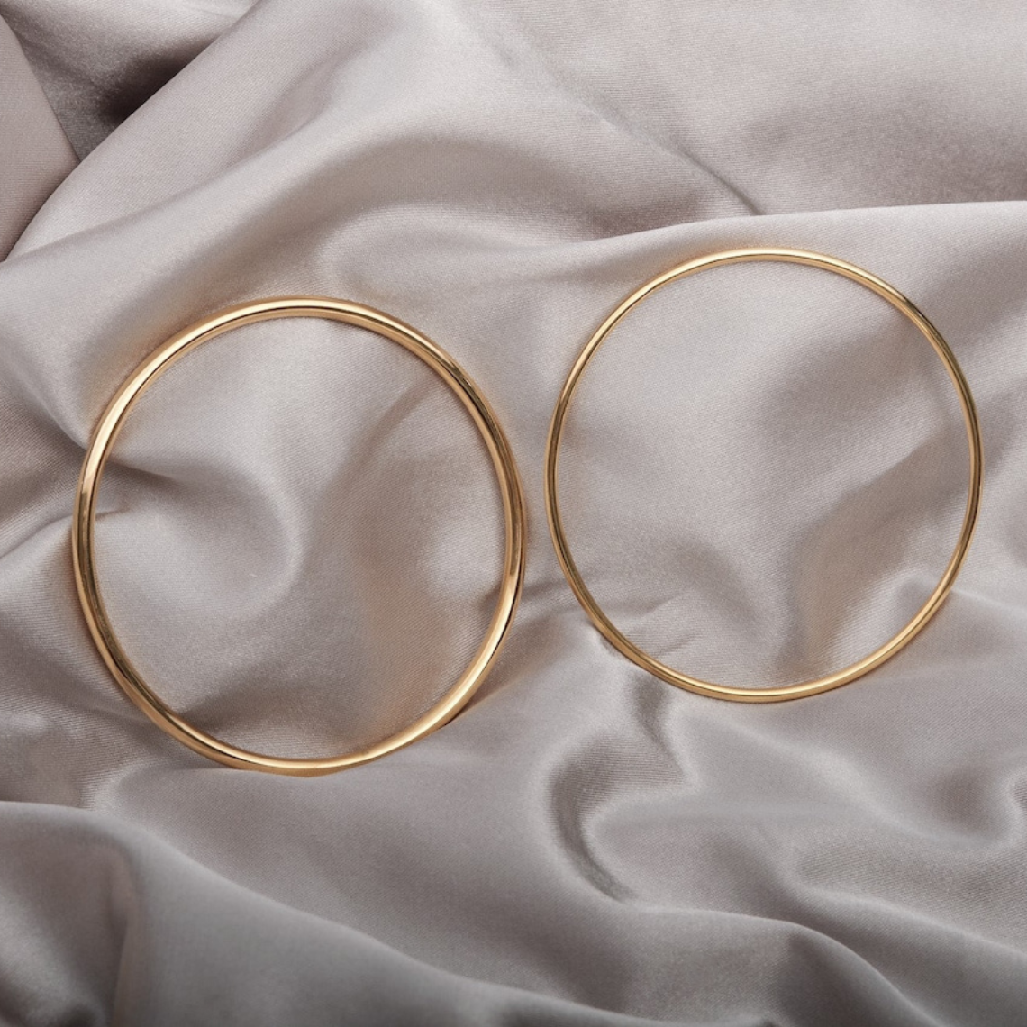 Classic Bangle - Slip-On Gold Bracelet