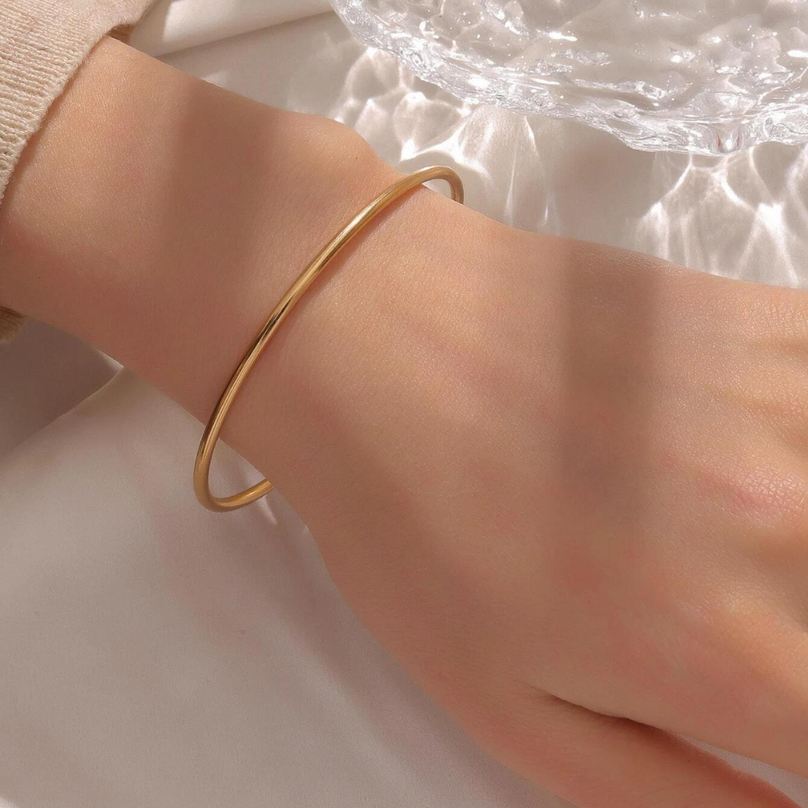 Classic Bangle - Slip-On Gold Bracelet