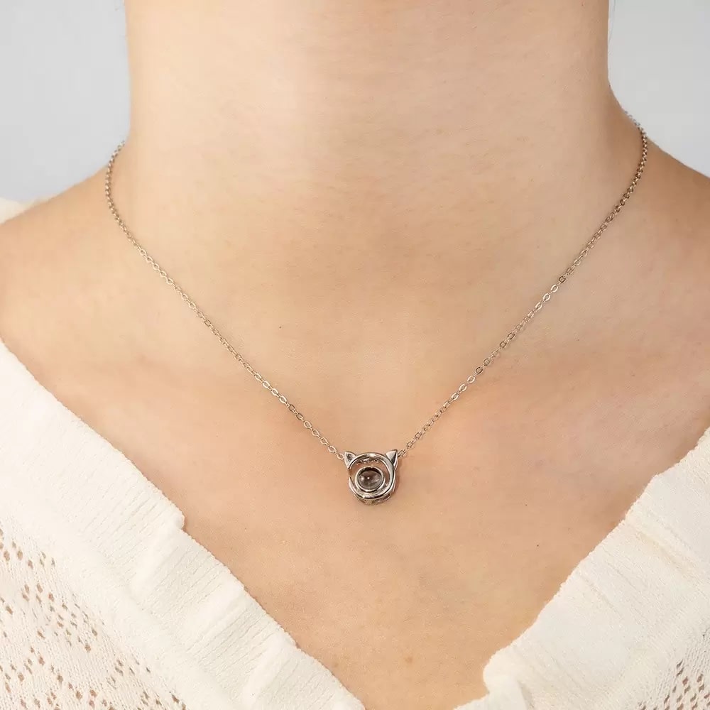 Delina - Personalized Photo Projection Cat Necklace
