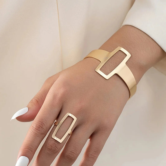 Novelle - Adjustable Geometric Bracelet & Ring Set