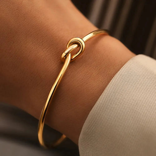 Orlena - Classic Knot Bracelet