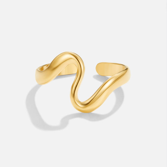 Anabelle - Gold Wave Ring
