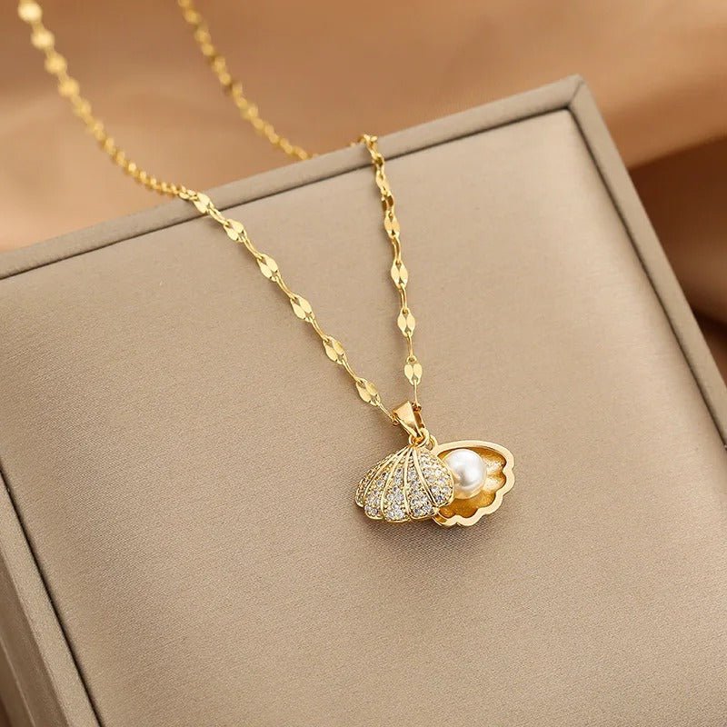 Roselle - Iconic Dainty Shell Necklace