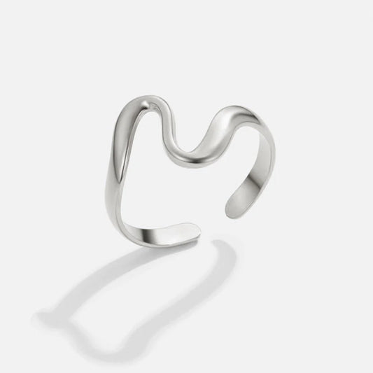 Anabelle - Silver Wave Ring