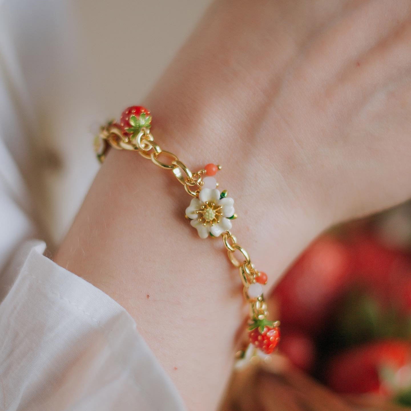 Sable - Strawberry Chain Bracelet