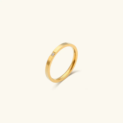 Renae - Slim Gold Ring