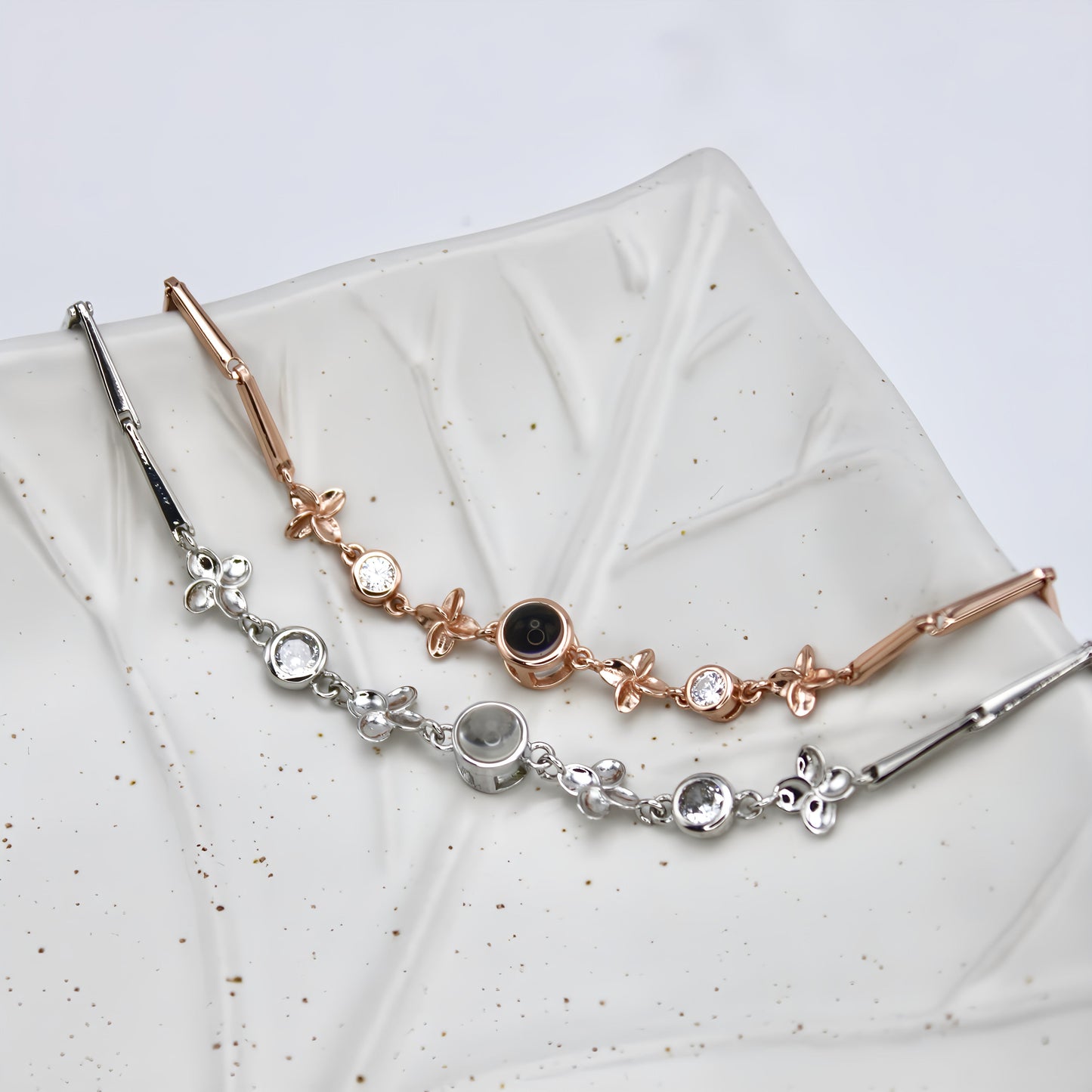 Magic Clover Projection Bracelet