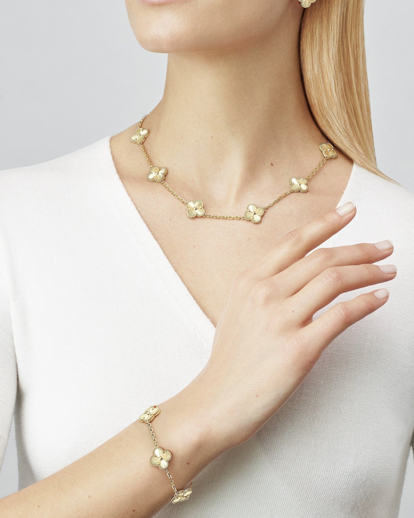 Cathy - Clover Necklace Gold