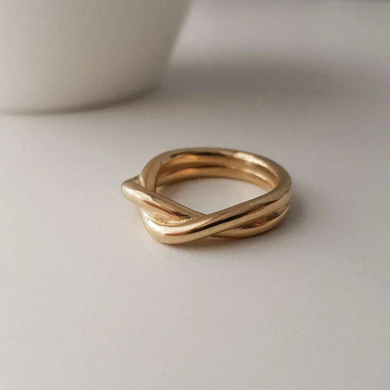 Lena - Twisted Gold Ring