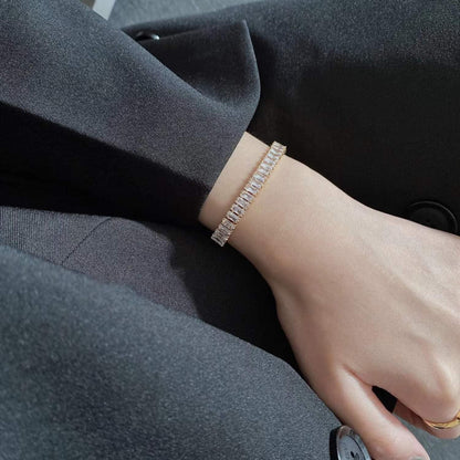 Robyn - Tennis Gold Bracelet