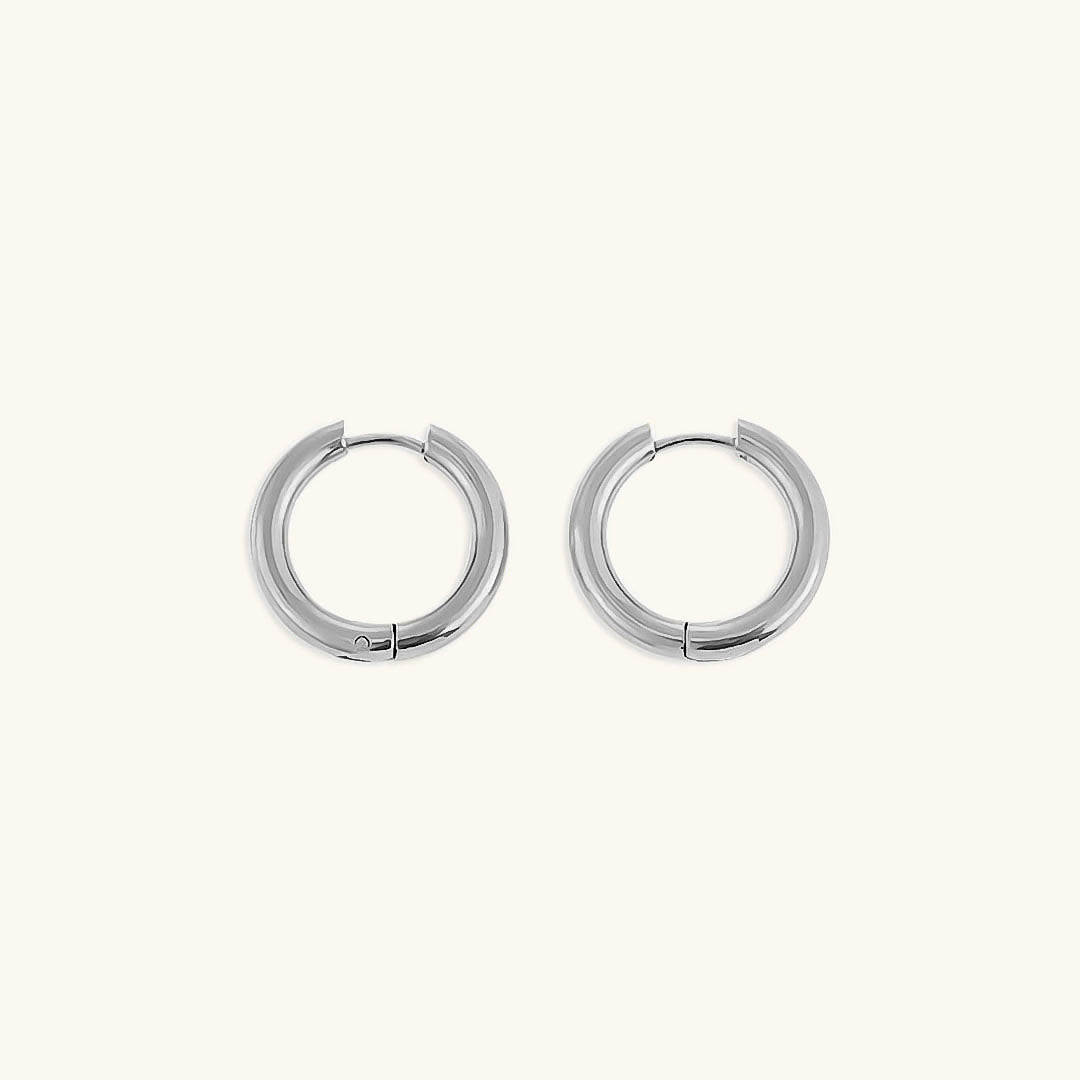 Bea - Classic Round Hoop Earrings