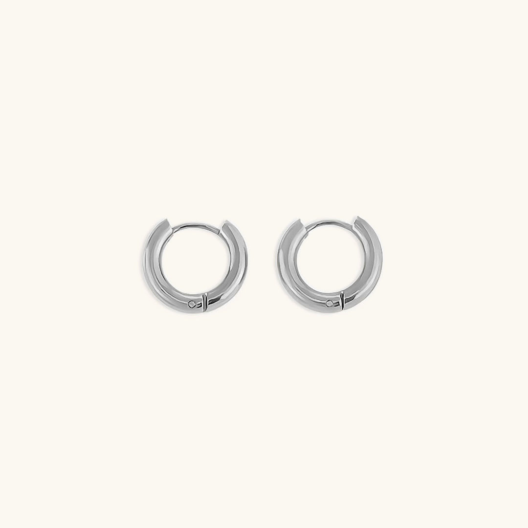 Bea - Classic Round Hoop Earrings