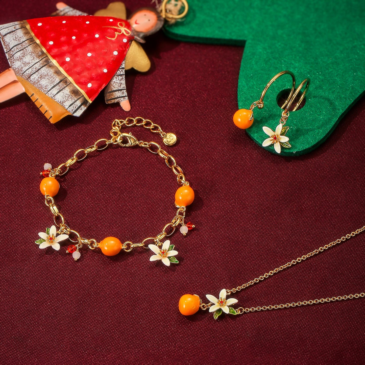 Sable - Orange Blossom Necklace