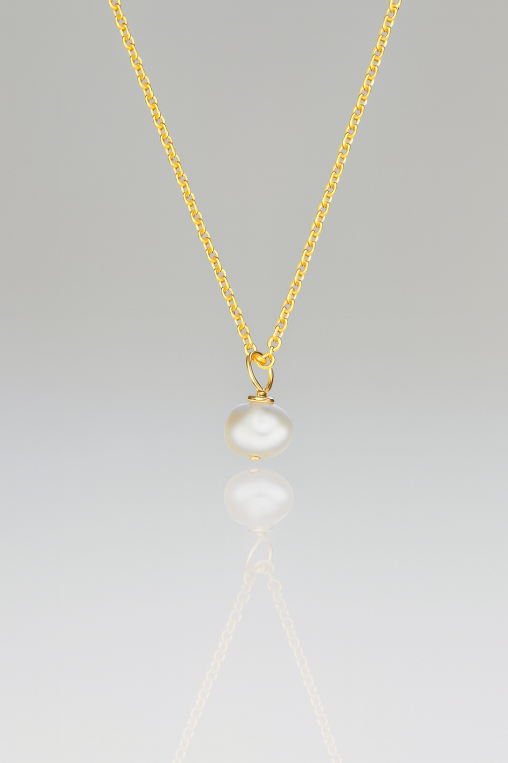 Gold Single Pearl Necklace