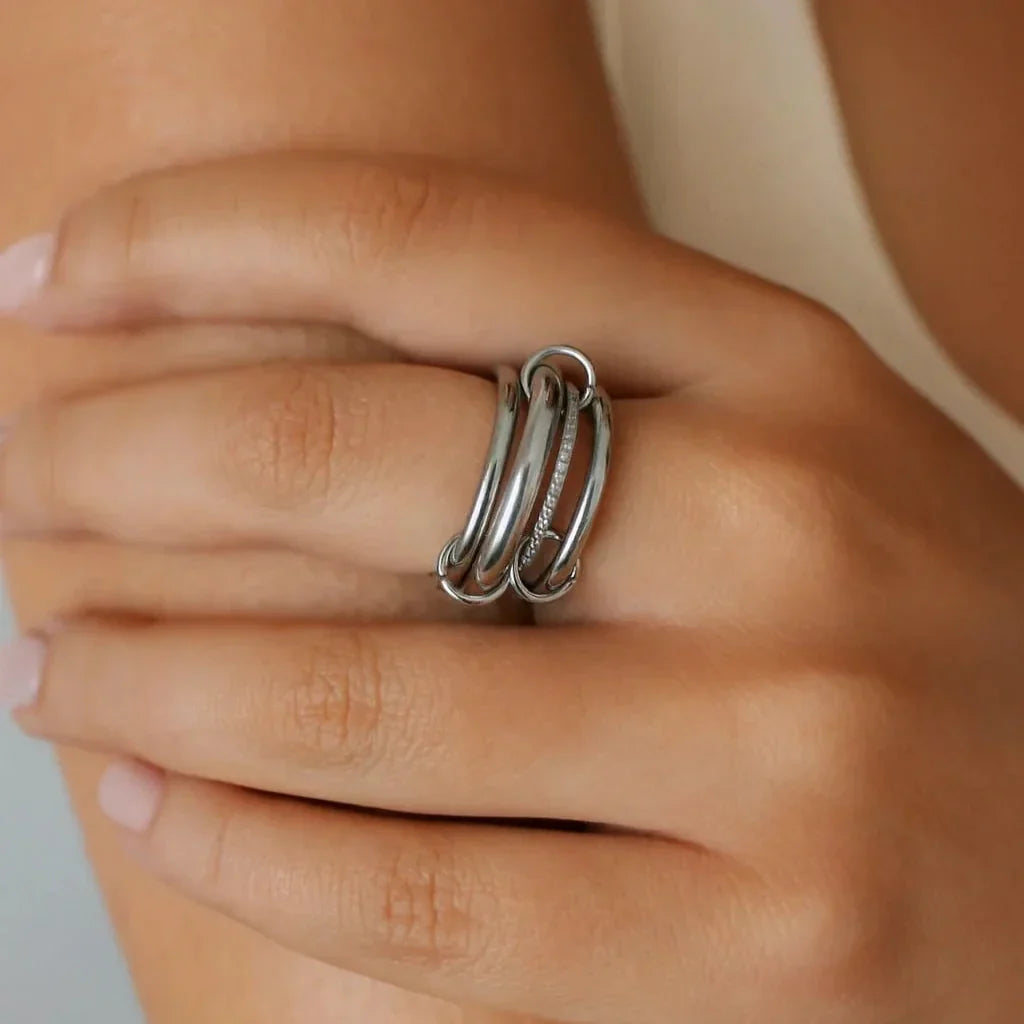 Ulrika - Diamond Ring Stack