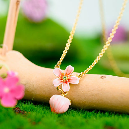 Reese - Peach Flower Necklace