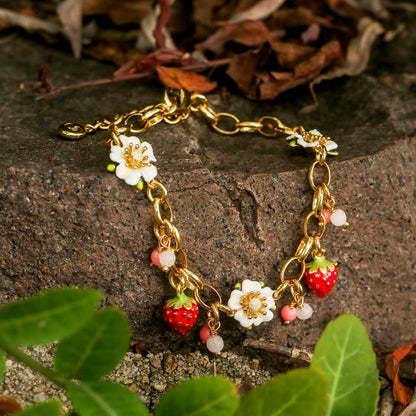 Sable - Strawberry Chain Bracelet