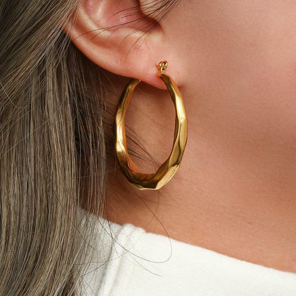 Alexia - Hoop Earrings