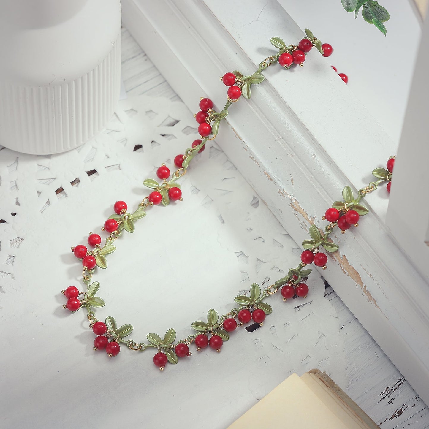 Neve - Cranberry Chain Necklace