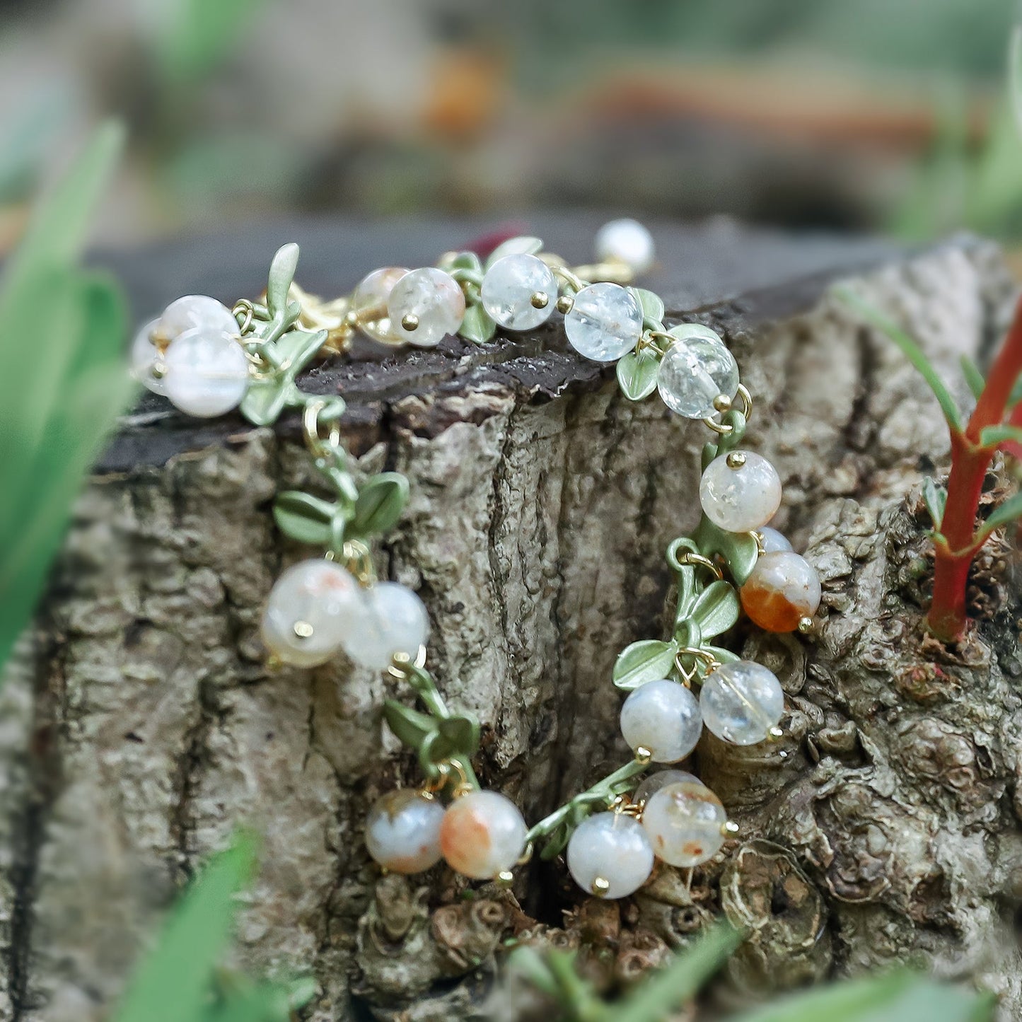 Vera - Elegant Gooseberry Bracelet