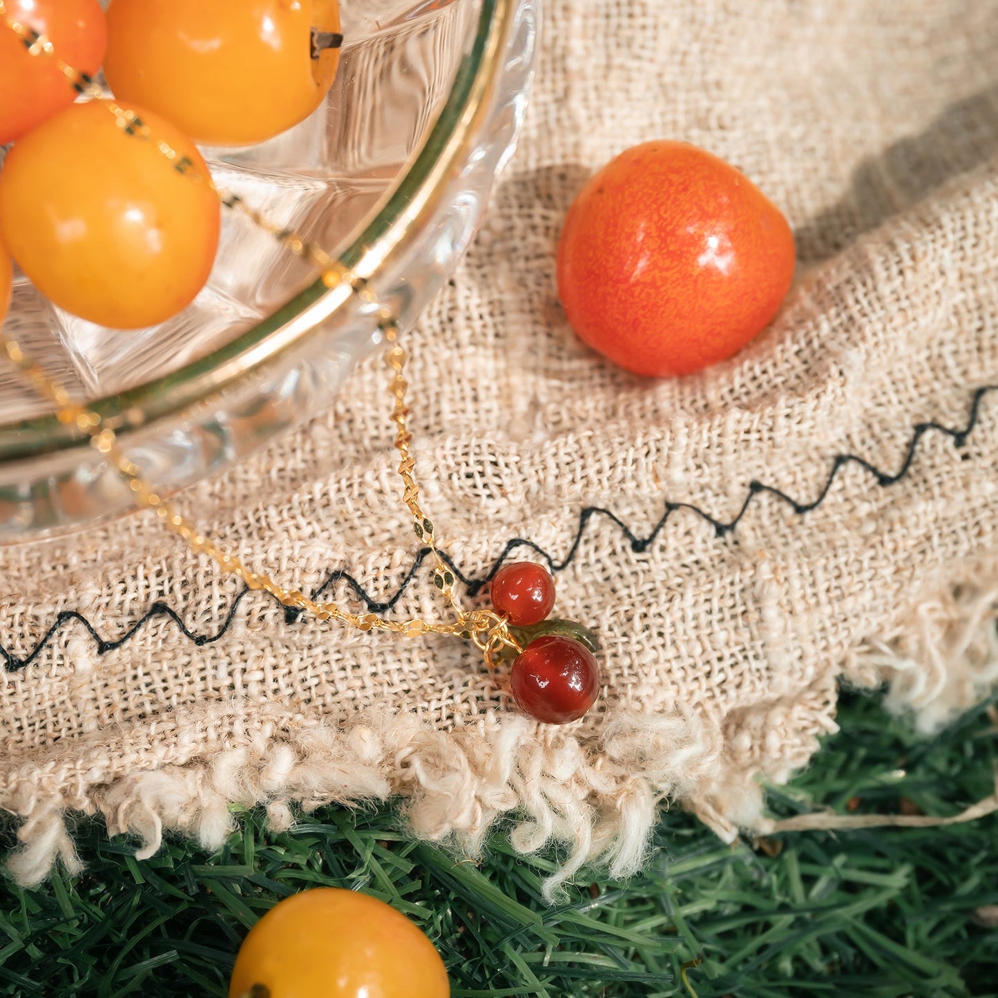 Vera - Cranberry Pendant Necklace