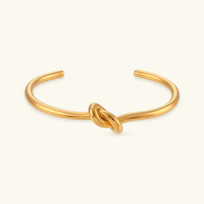 Leah - Knot Gold Bangle