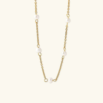 Pauline - Gold Pearl Necklace