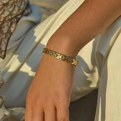 Darcy - Gold Bracelet