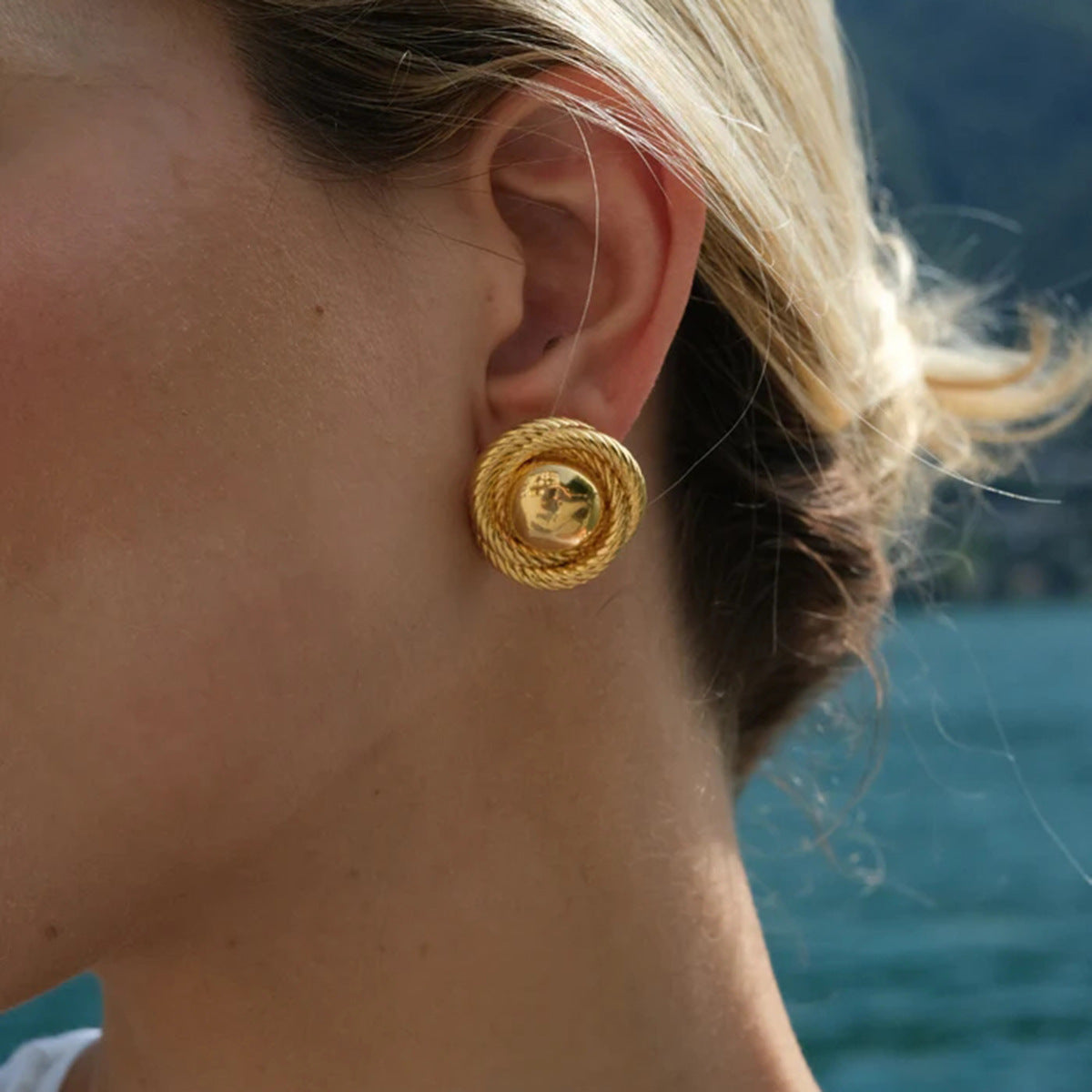 Andrea - Round Twist Earrings