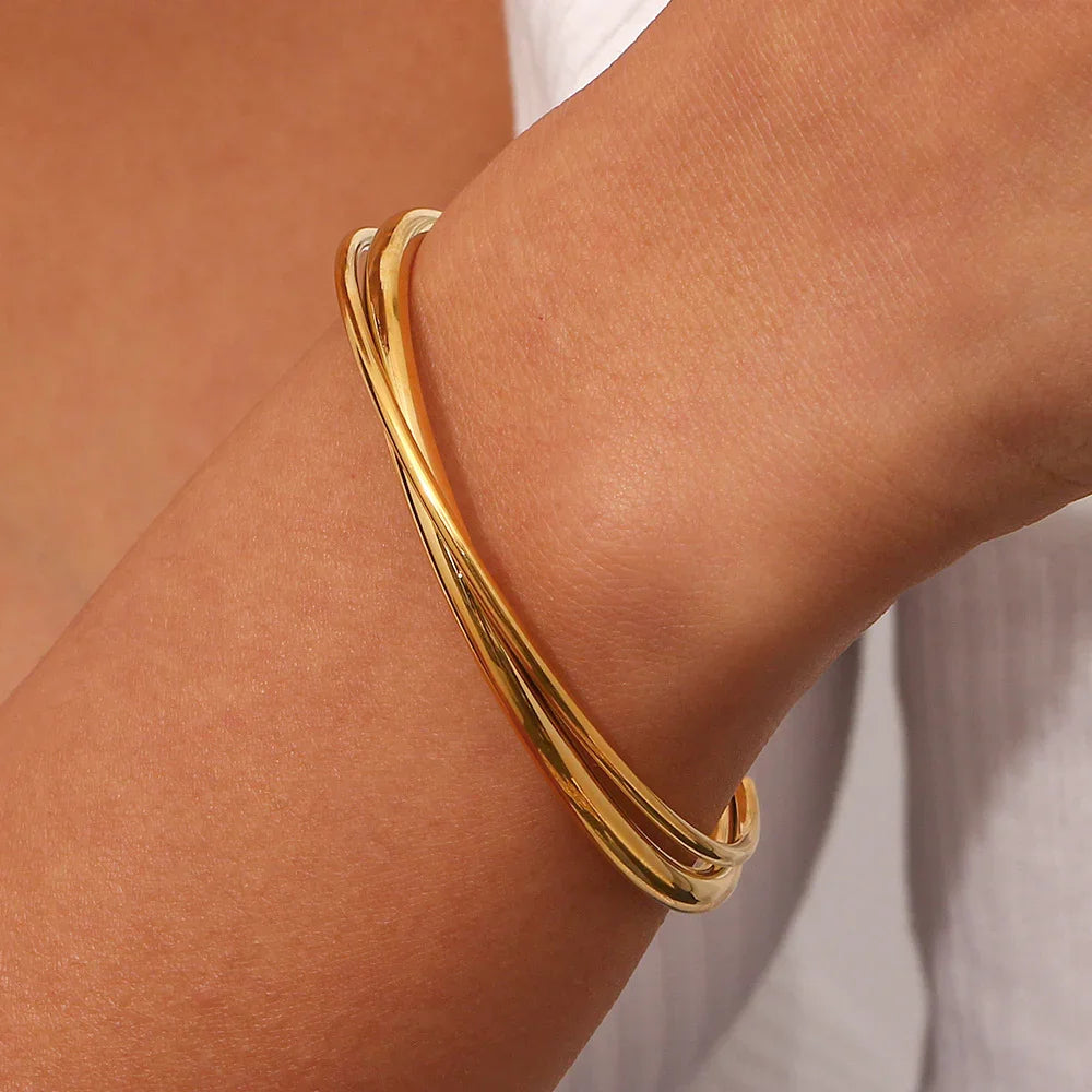 Lizzie - Layered Gold Bangle