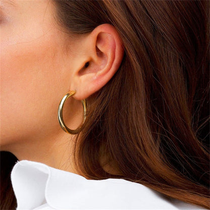 Eloise - Wide Round Hoops