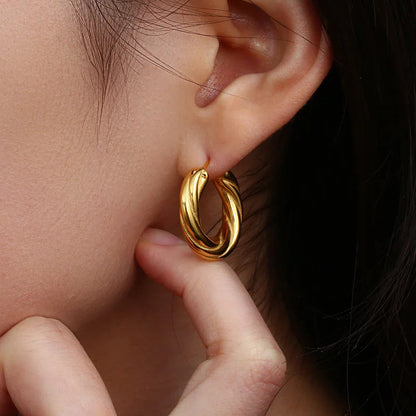 Viva- Twisted Hoop Earrings