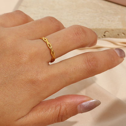 Gianna - Twisted Gold Ring